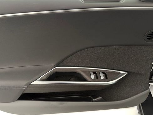 Used 2025 Lucid Air Touring AWD/4WD image 11