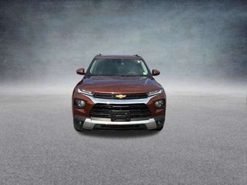 Used 2021 Chevrolet TrailBlazer LT w/ Convenience Package AWD/4WD image 9