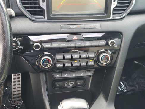 Used 2017 Kia Sportage SX image 30