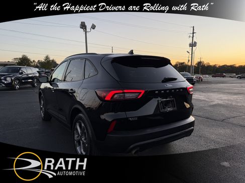 Used 2025 Ford Escape ST-Line image 7