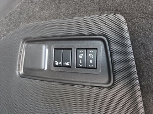 New 2026 Cadillac Escalade V AWD/4WD image 5