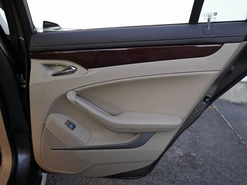 Used 2012 Cadillac CTS Luxury image 37