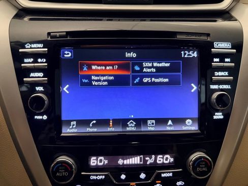 Used 2016 Nissan Murano Platinum FWD image 24