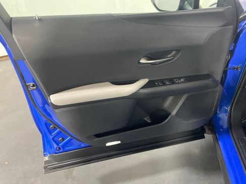 Used 2025 Lexus UX 300h AWD w/ Cold Area Package image 25