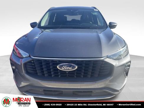 Used 2024 Ford Escape Platinum AWD/4WD image 2