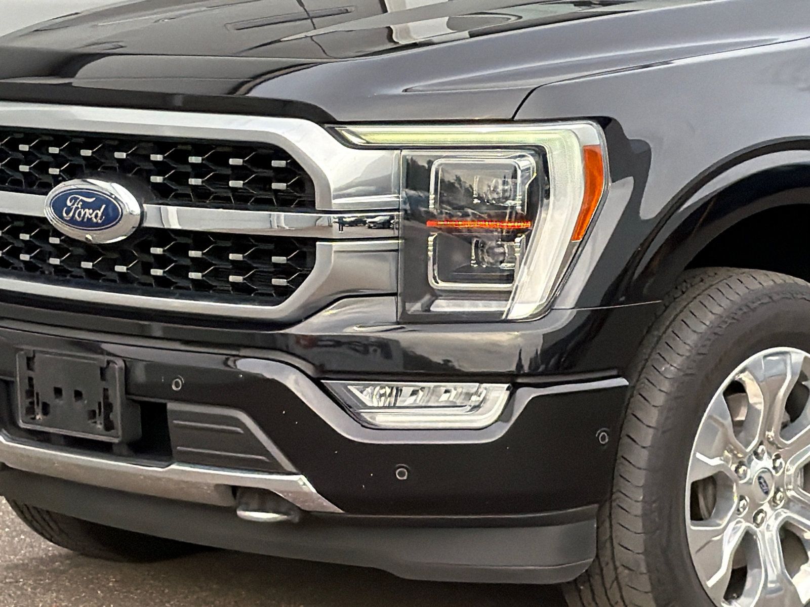 Used 2021 Ford F150 Platinum w/ Equipment Group 701A High AWD/4WD image 2
