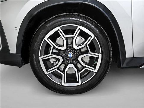 Used 2024 BMW X1 xDrive28i w/ Premium Package AWD/4WD image 25