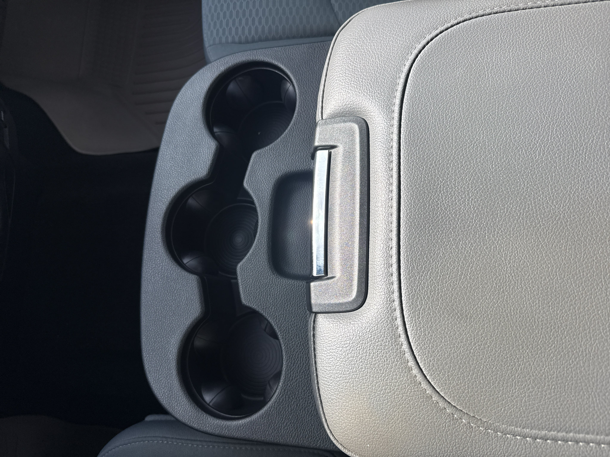 Used 2016 RAM 1500 Express w/ Popular Equipment Group AWD/4WD image 9