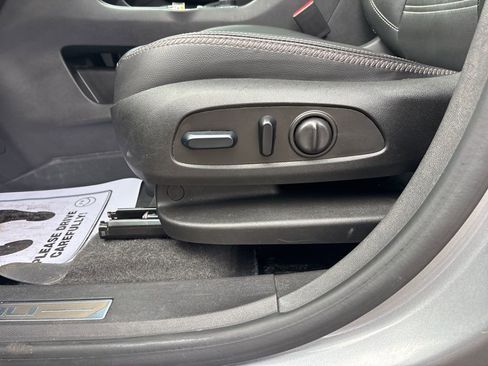 Used 2024 GMC Terrain Denali w/ Denali Premium Package image 20