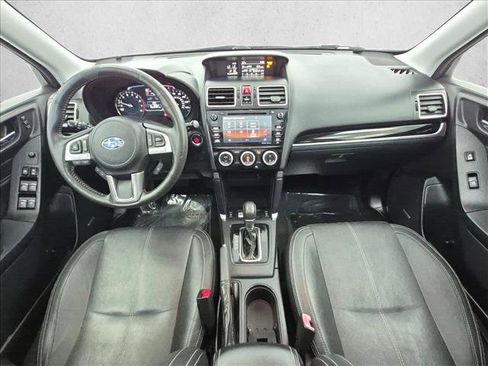 Used 2017 Subaru Forester 2.5i Touring AWD/4WD image 20