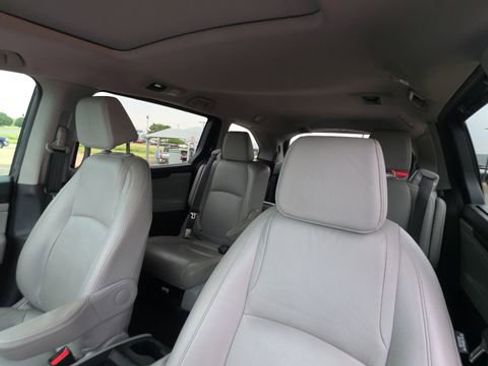 Used 2019 Honda Odyssey EX-L image 14