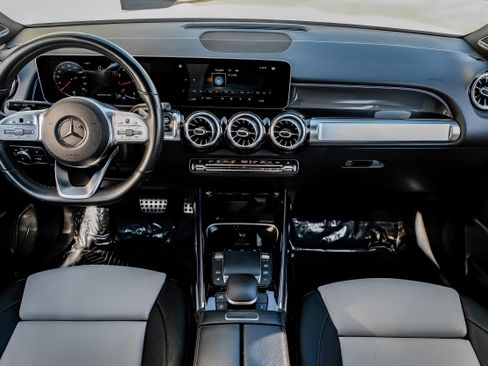 Used 2021 Mercedes-Benz GLB 35 AMG GLB 35 AMG image 13