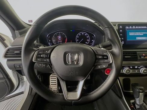 Used 2020 Honda Accord Sport image 15