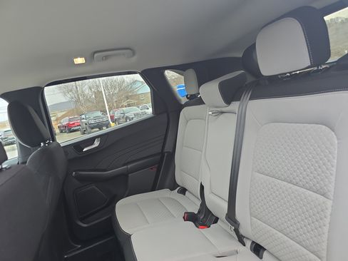 Used 2023 Ford Escape Active w/ Tech Pack #2 image 12