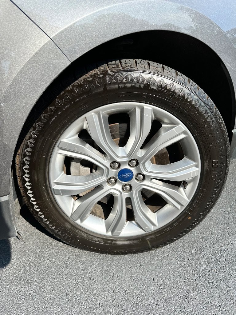 Used 2022 Ford Edge Titanium AWD/4WD image 24