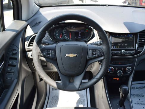 Used 2019 Chevrolet Trax LS w/ Tint and Cruise Package FWD image 15