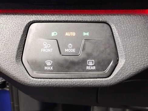 Certified 2021 Volkswagen ID.4 Pro S image 26