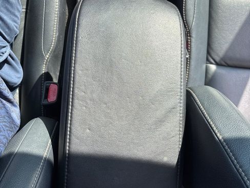 Used 2013 Toyota RAV4 Limited AWD/4WD image 29