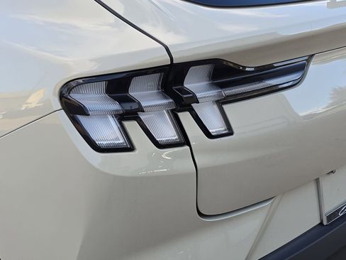 New 2025 Ford Mustang Mach-E Select w/ Comfort Package Lite image 30