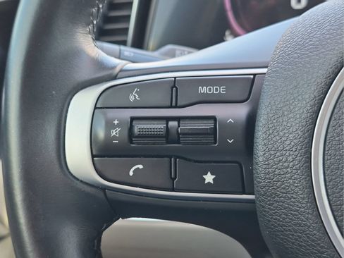 Used 2023 Kia Sportage EX FWD image 13