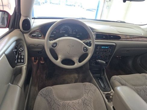 Used 2003 Chevrolet Malibu LS FWD image 14