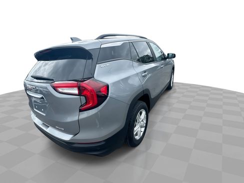 Certified 2023 GMC Terrain SLE w/ Driver Convenience Package AWD/4WD image 8