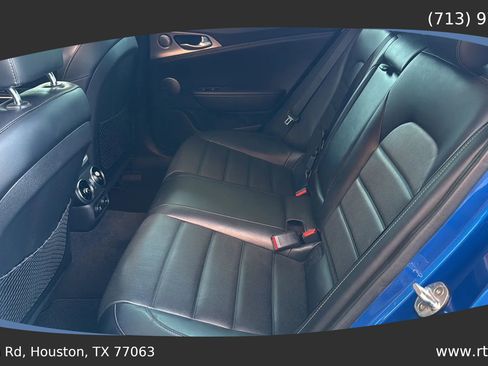 Used 2019 Kia Stinger GT2 image 25