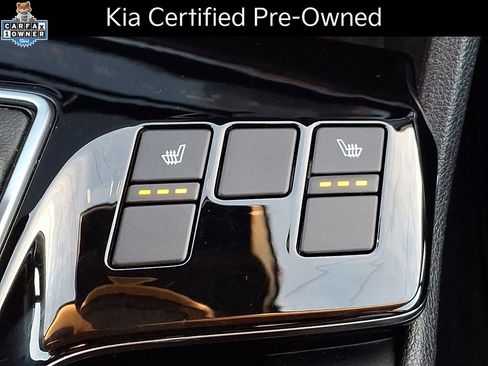 Certified 2024 Kia Sportage EX image 25
