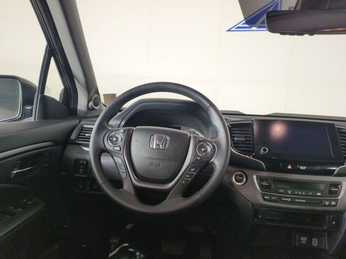 Certified 2023 Honda Ridgeline RTL image 17