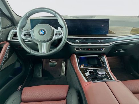 Used 2026 BMW X6 xDrive40i AWD/4WD image 31