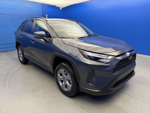 Used 2024 Toyota RAV4 XLE w/ Convenience Package AWD/4WD image 2