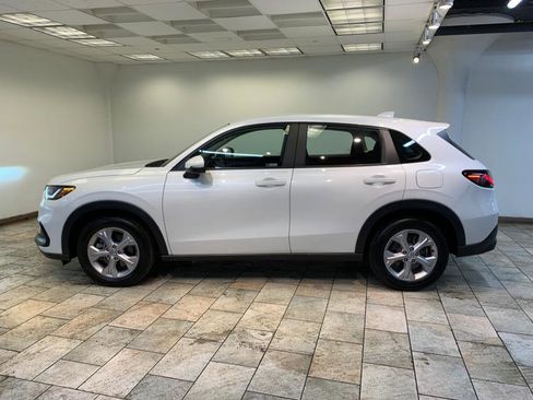 Used 2023 Honda HR-V LX image 5