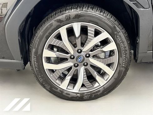 Used 2026 Subaru Forester Touring AWD/4WD image 35