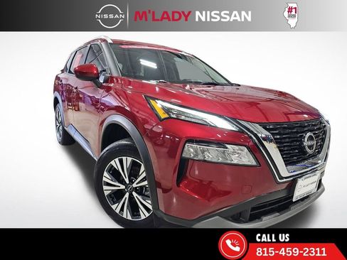 Used 2023 Nissan Rogue SV w/ SV Premium B Package image 2