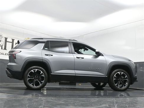 New 2026 Chevrolet Equinox LT image 31