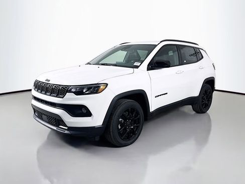 New 2026 Jeep Compass Latitude image 3