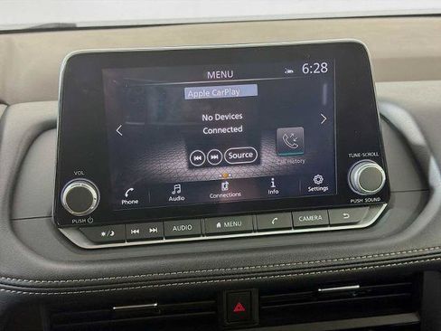 Certified 2023 Nissan Rogue SV FWD image 12