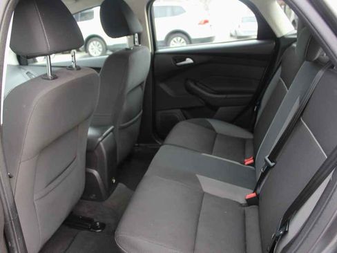 Used 2014 Ford Focus SE image 23
