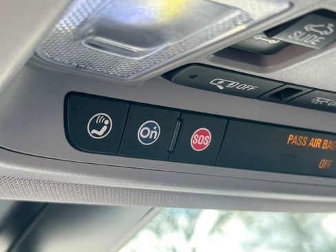 Used 2019 GMC Acadia SLT image 45