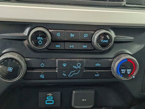 Certified 2023 Ford F250 XL w/ XL Chrome Package image 25