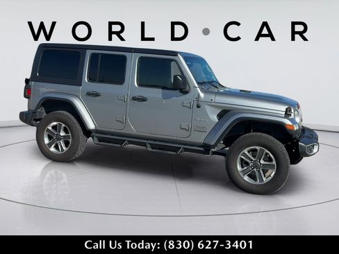 Used 2020 Jeep Wrangler Unlimited Sahara AWD/4WD image 4