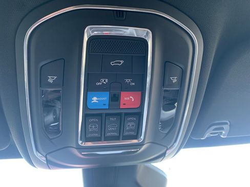 New 2026 Jeep Grand Wagoneer L Limited image 21