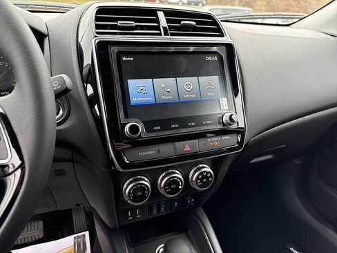 New 2025 Mitsubishi Outlander Sport SE image 19