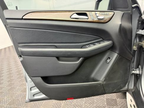 Used 2016 Mercedes-Benz GLE 300d 4MATIC image 13