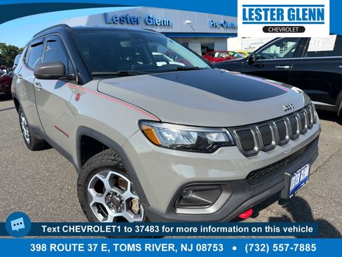 Used 2022 Jeep Compass Trailhawk w/ Trailhawk Convenience Group AWD/4WD image 1