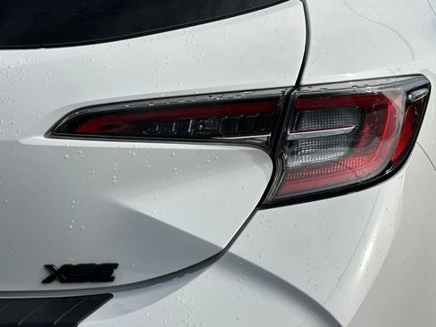 Used 2022 Toyota Corolla XSE FWD image 28