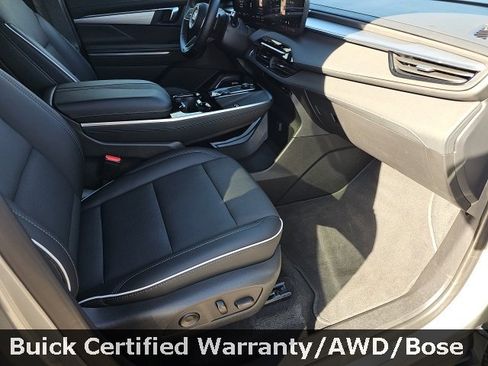 Certified 2025 Buick Enclave Preferred image 40