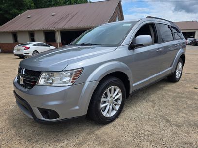 Used 2016 Dodge Journey SXT w/ Comfort/Convenience Group