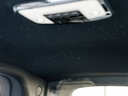 Used 2022 Rolls-Royce Cullinan image 35