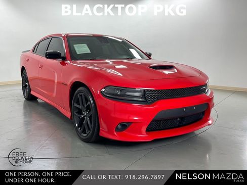 Used 2021 Dodge Charger R/T w/ Plus Group image 4